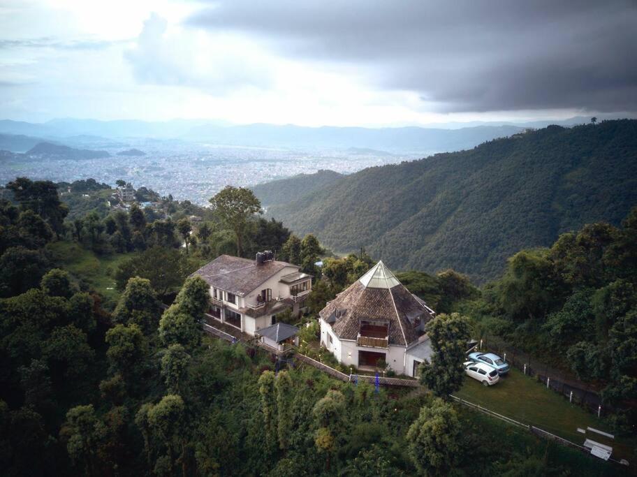 Ghost Villa Pokhara With Mountain View 20Mins From Main Area Ranipauwa Dış mekan fotoğraf